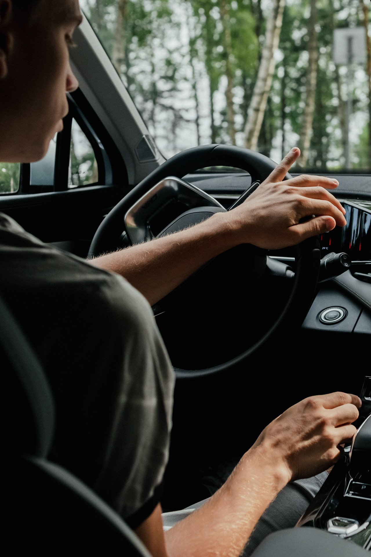 Тест-драйв Geely Atlas. Night2Day Санкт-Петербург