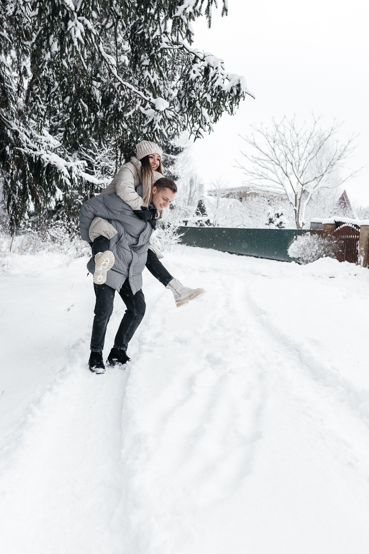 Lovestory в снежном лесу под минском. Алёна Берёзка фотограф Минск