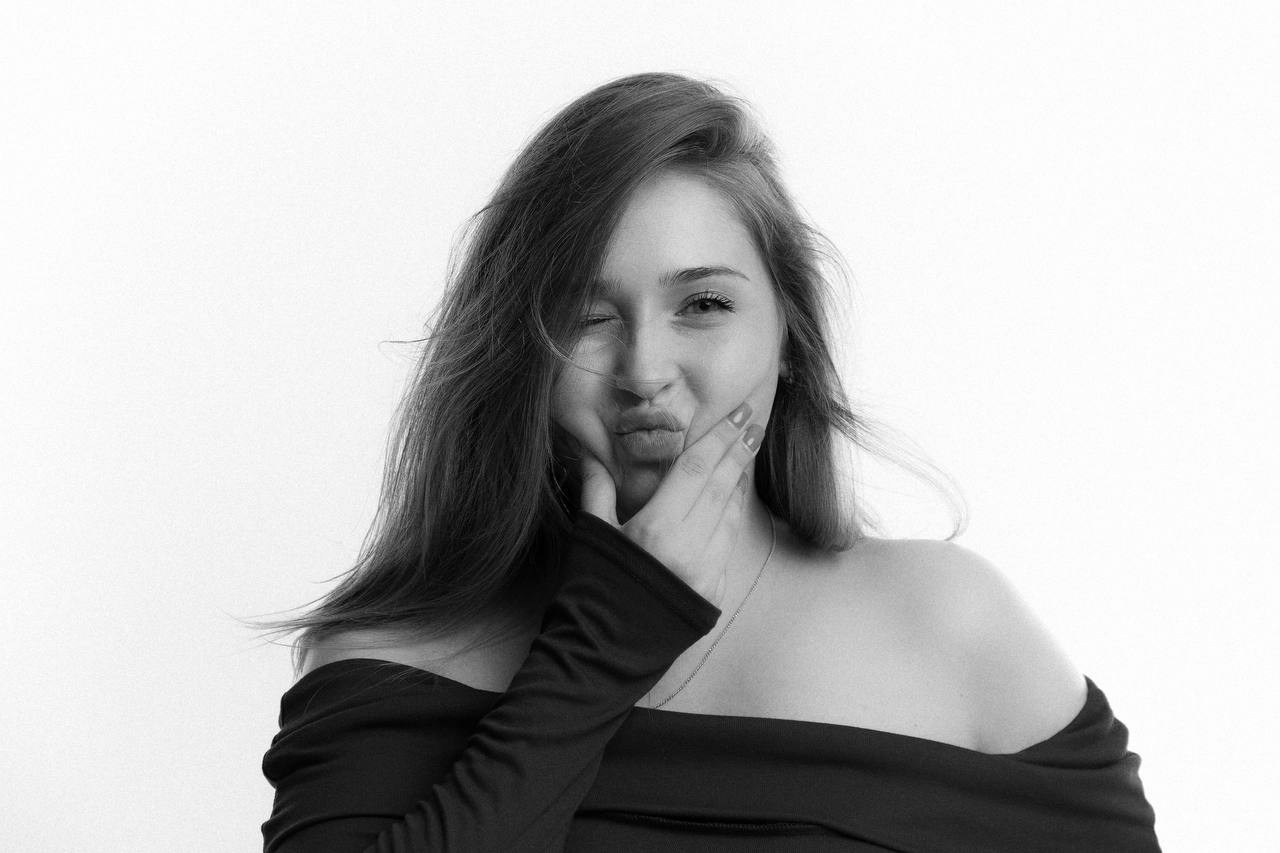 Персональный и коммерческий фотограф в Тюмени Полина Лапардина