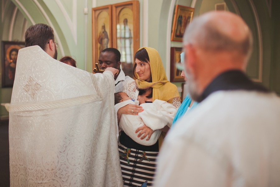 Крещение Знаменская церковь, г. Пушкин. Фотограф на крещение в Санкт Петербурге