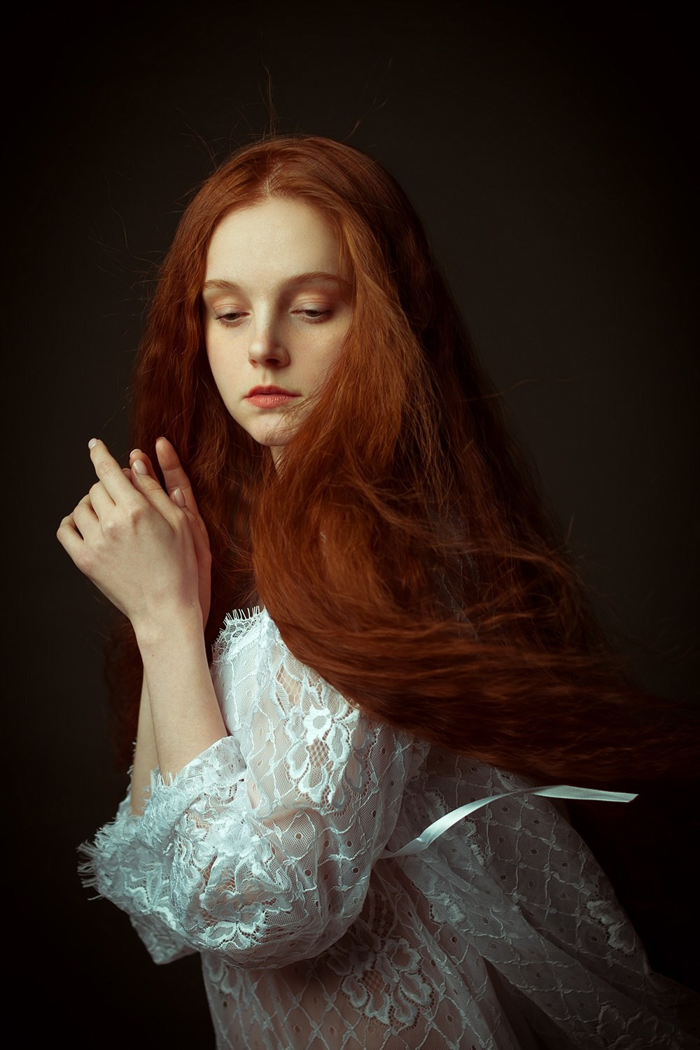 НОВЫЕ СЪЕМКИ В СТУДИИ — ОНА (ПЛАН)