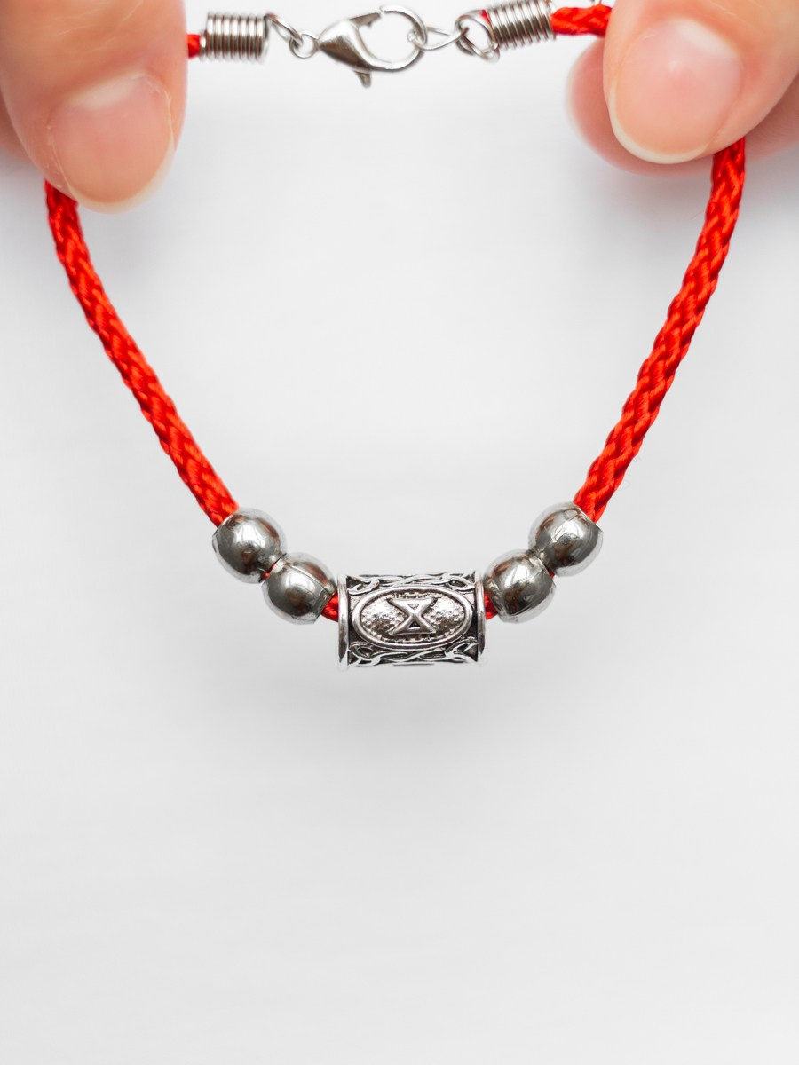 Браслеты / Съемка для маркет-плейсов. Семейный и портретный фотограф в Санкт-Петербурге Андрей Воробьев