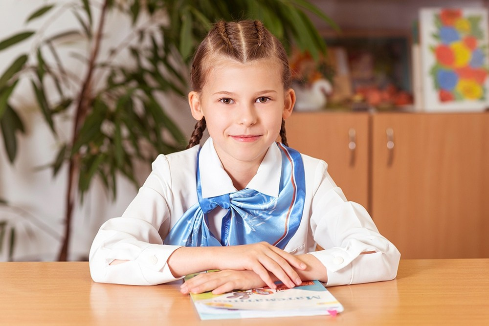 В школе. Выпускные альбомы СПБ. Фотограф в Садик и Школу