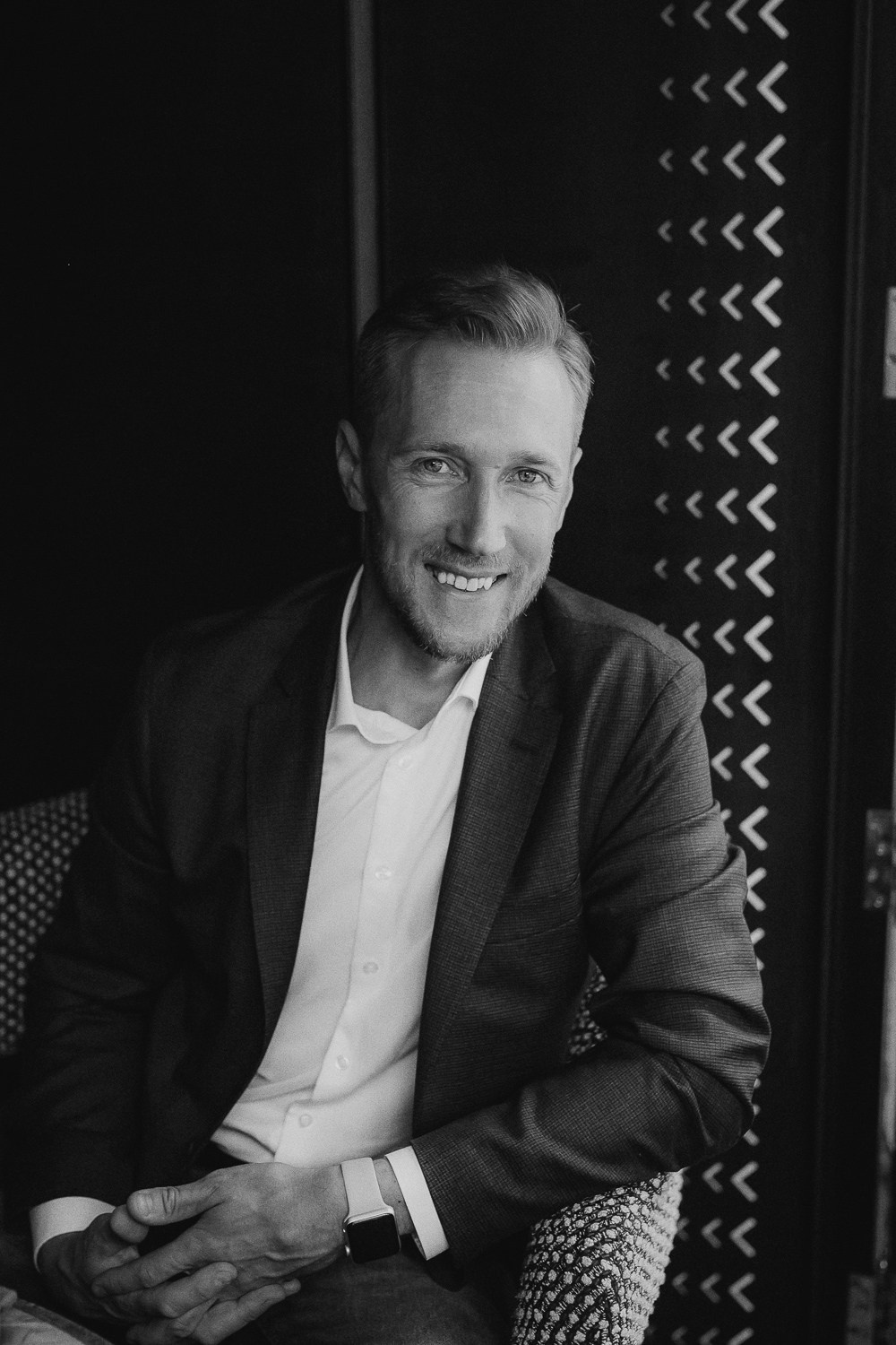 Камерная свадьба в Петербурге. Семейный, портретный и свадебный фотограф в Санкт-Петербурге и Москве