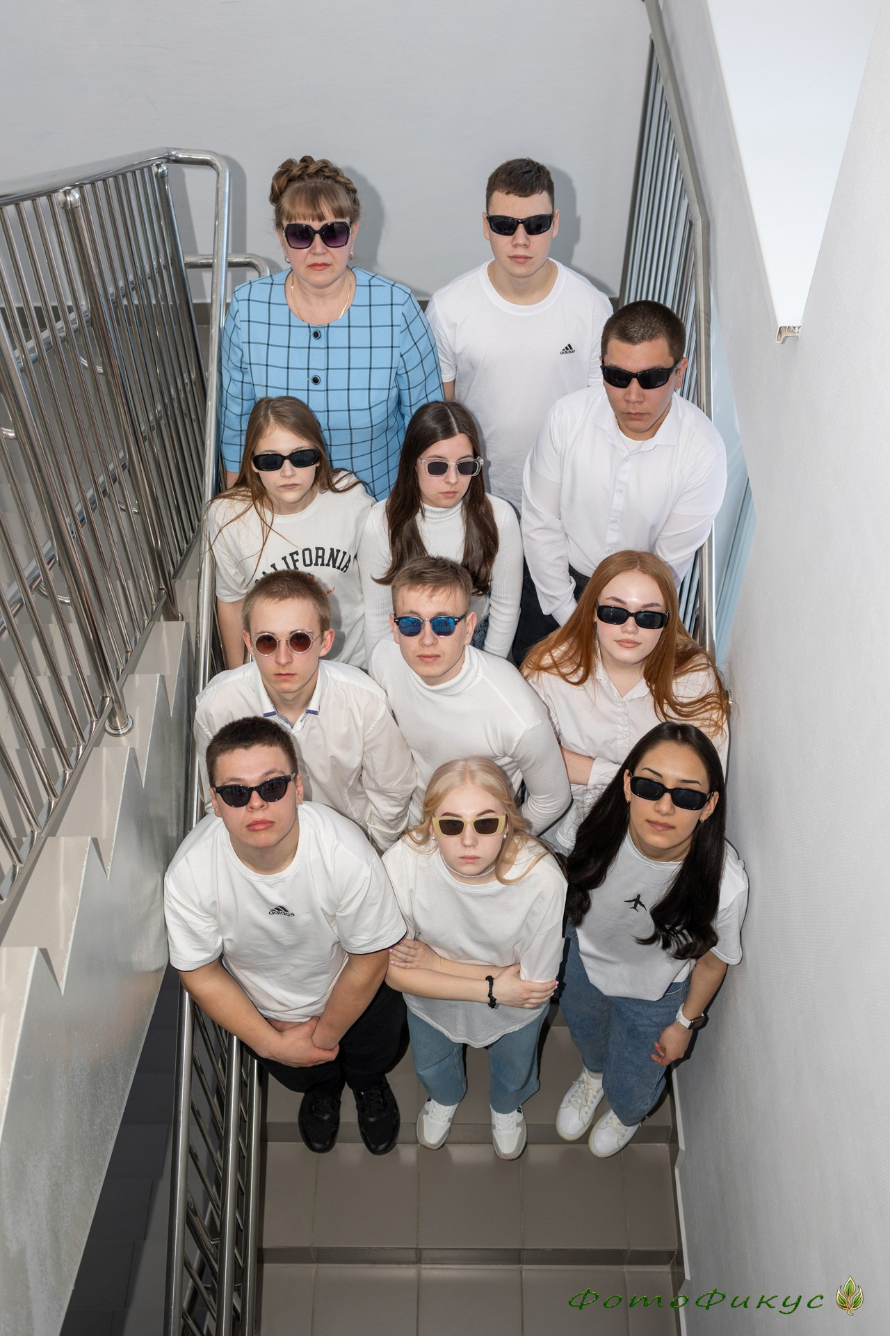 Старшеклассники. В школе, на улице. Фотографы Евгений и Екатерина. Фотофикус. Тюмень