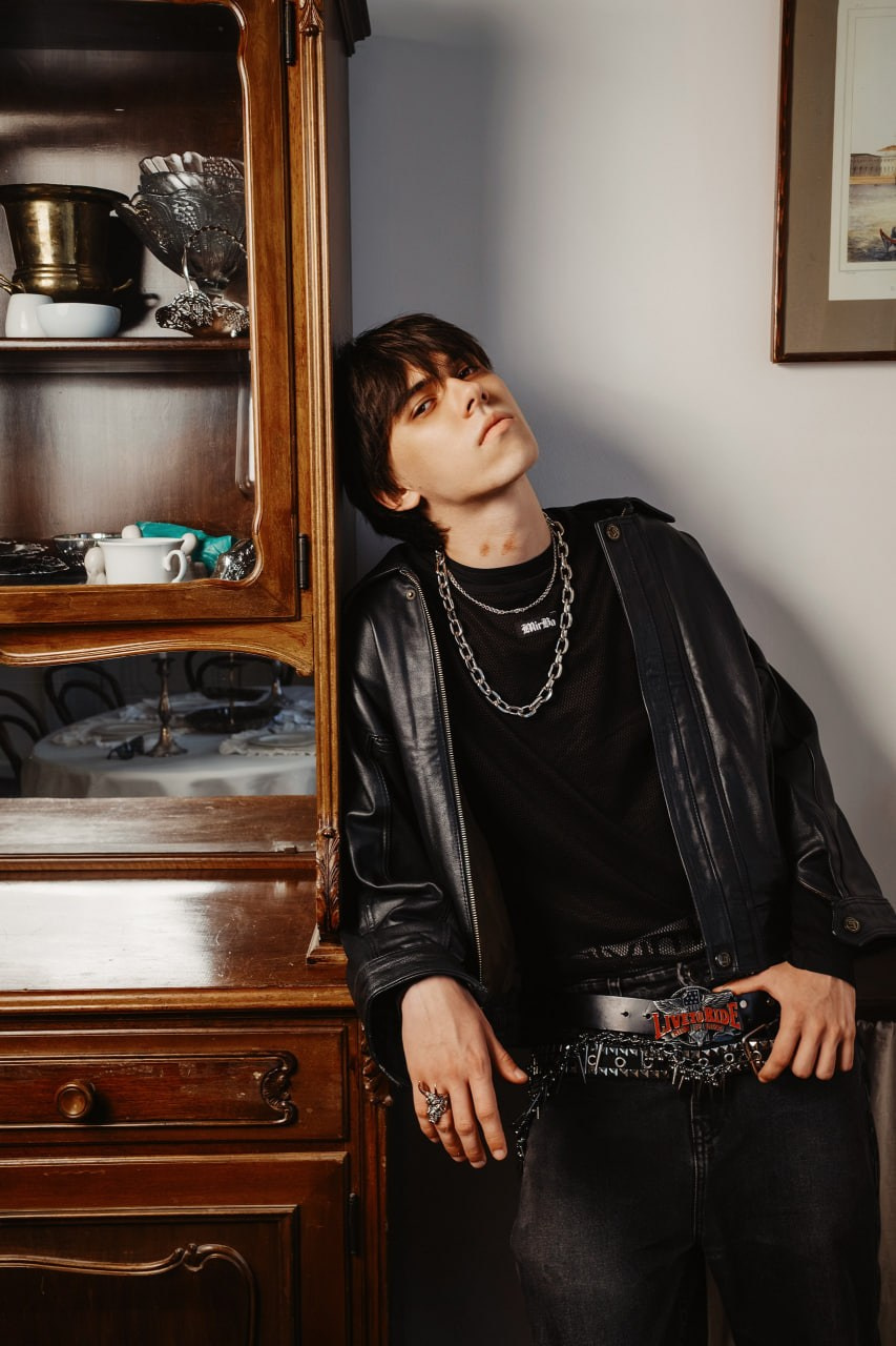 Секонд Хэнд. Фотограф Лосев Артём