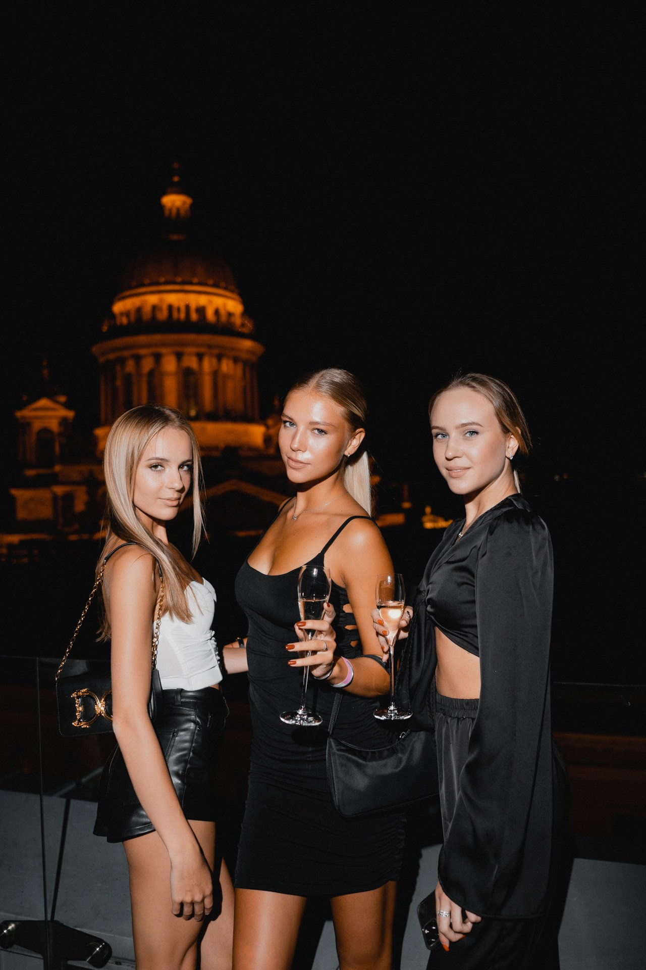 ÇAVA на террасе So/ St. Petersburg. KORSHIKOV SERGEY