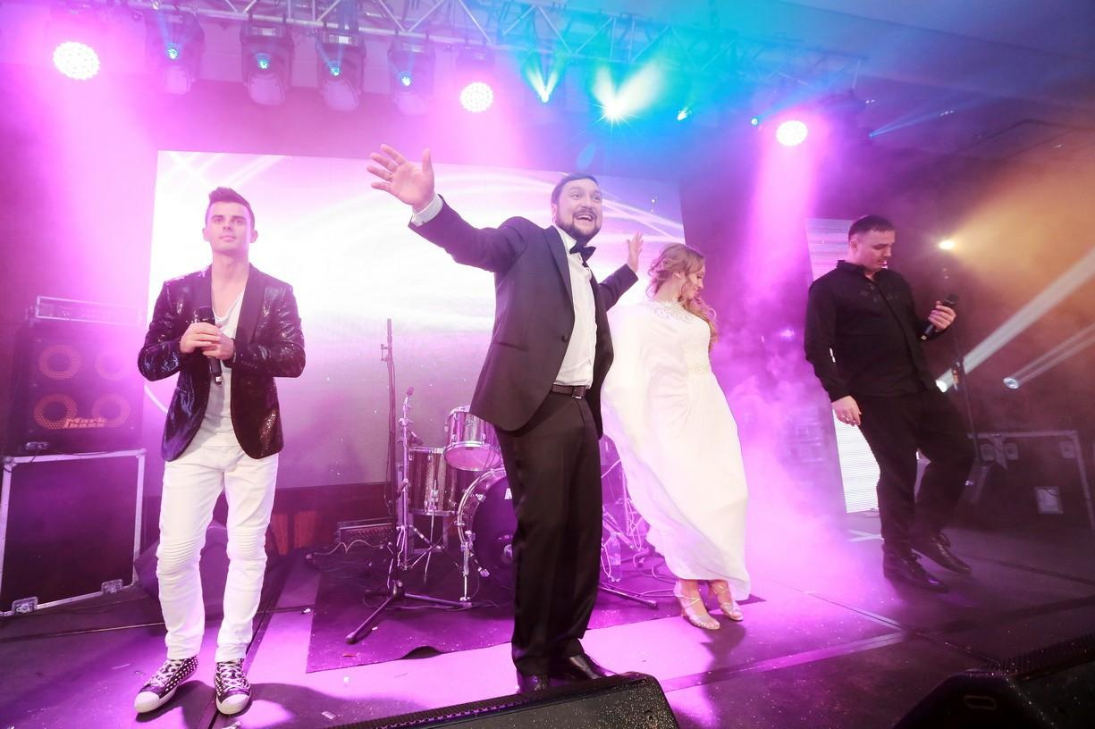 Лиза и Андрей. Фотограф на Венчание и Крещение, семейный фотограф в Москве и области