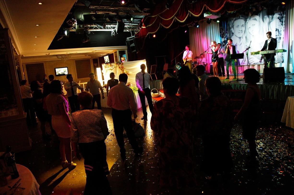 Денис и Галина. Фотограф на Венчание и Крещение, семейный фотограф в Москве и области