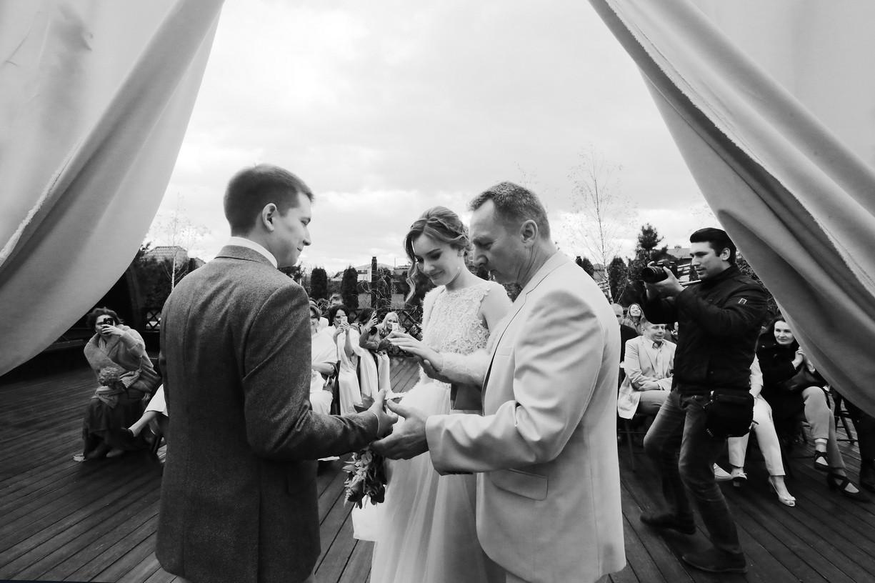 Максим и Елена. Фотограф на Венчание и Крещение, семейный фотограф в Москве и области