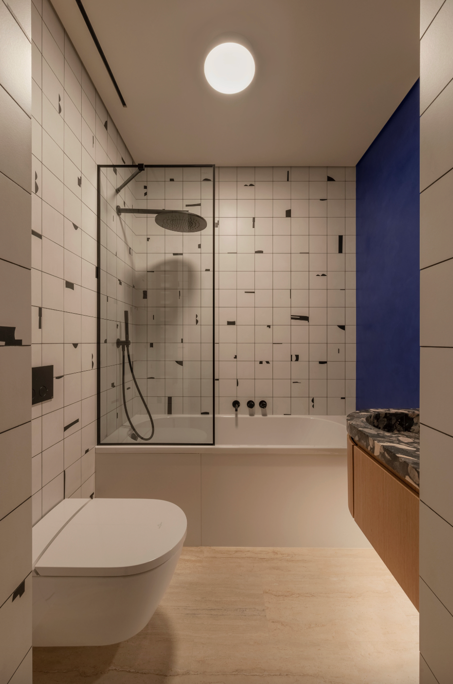 SYMPHONY 34 / 132 м². Inside Form — студия, где проект начинается не с стен, а с человека. Индивидуальный подход, живой стиль