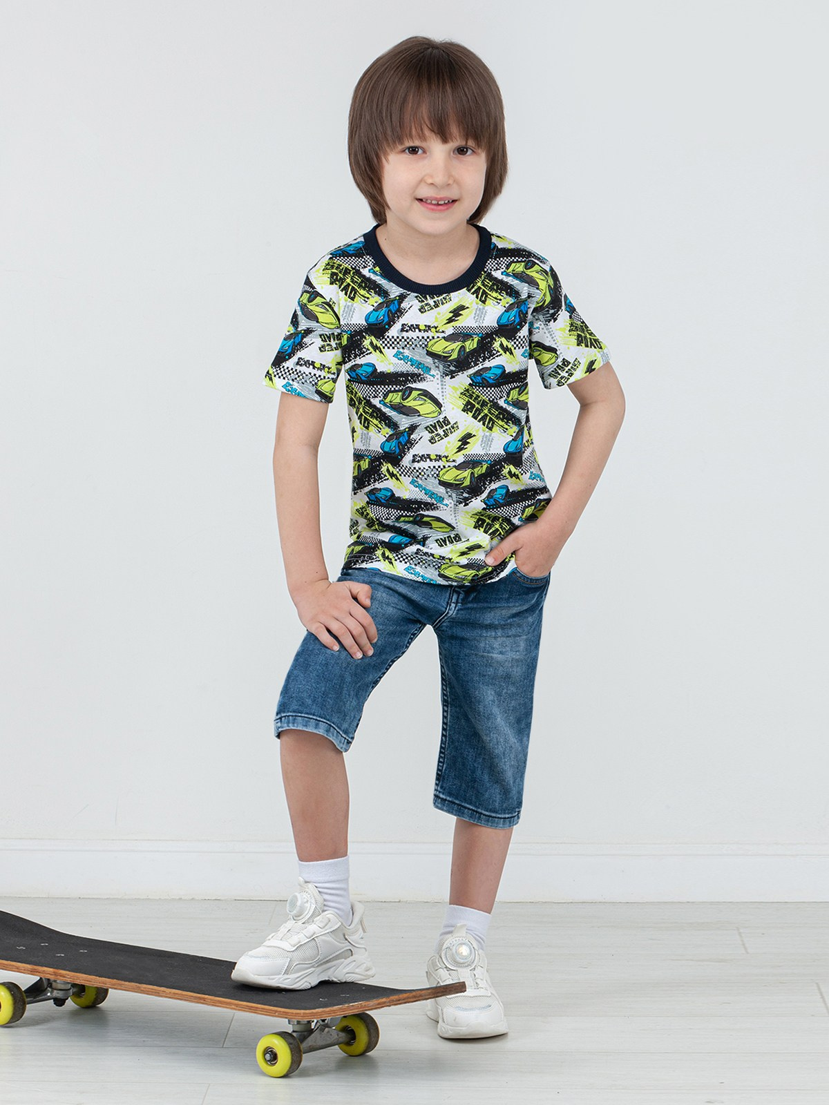 Детская футболки. Сборные фотосъёмки в Москве. фотосессии одежды.фотограф