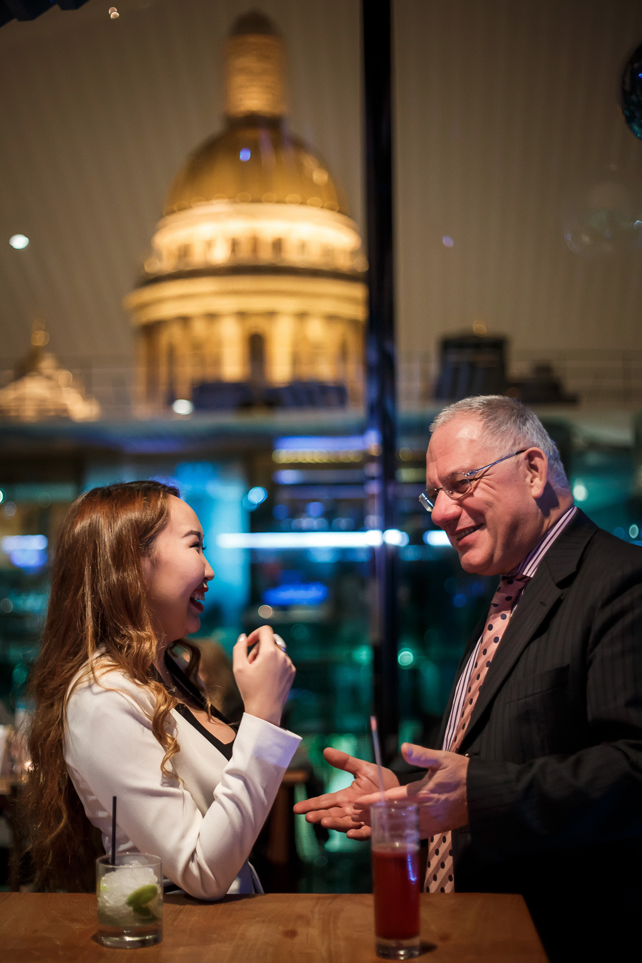 Заказать фотографа на новогодний корпоратив в Санкт-Петербурге