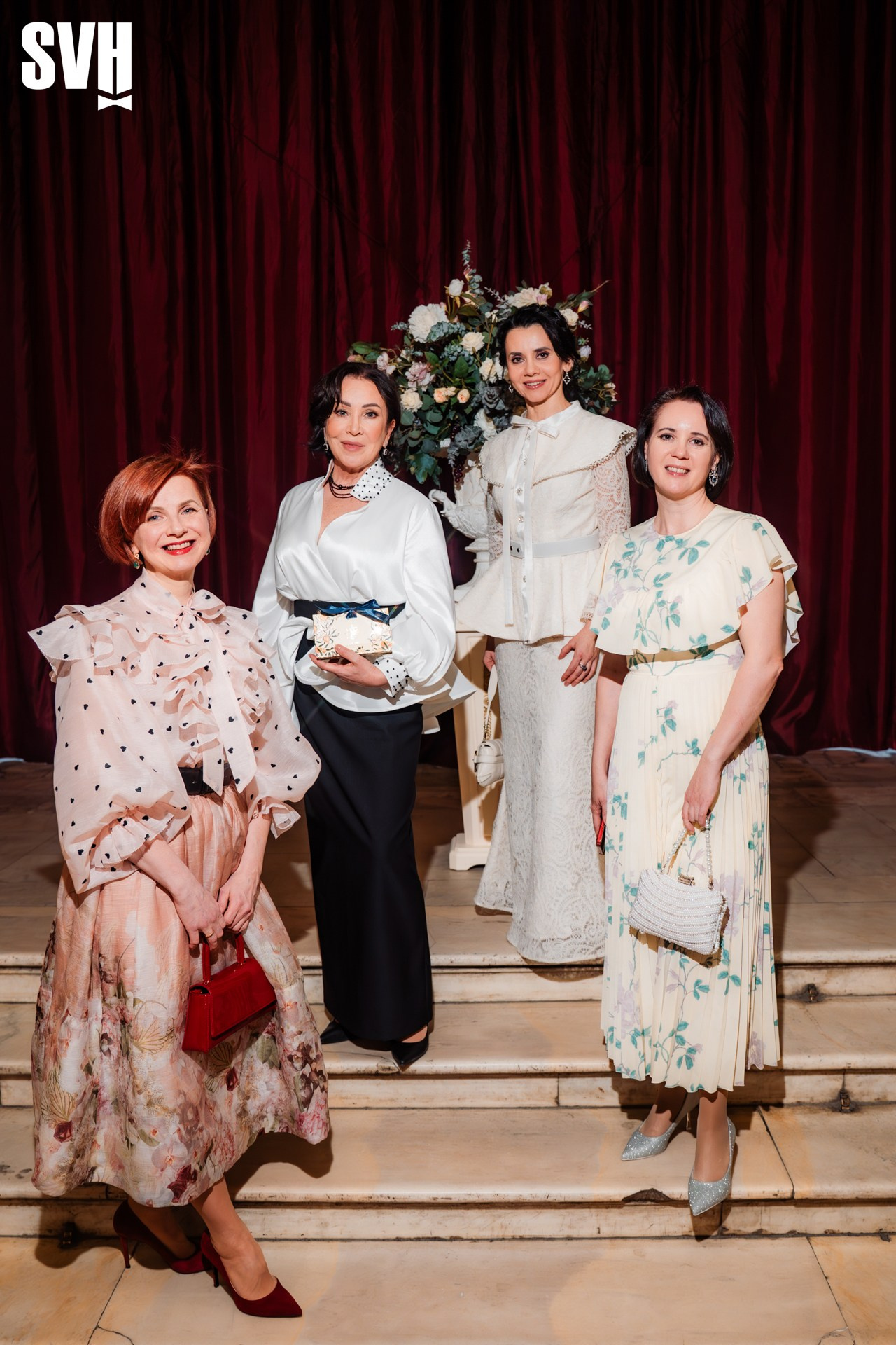 Пасхальный бал Петра Аксёнова