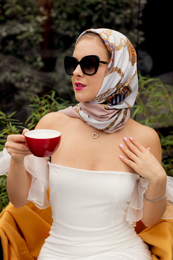 City walk with Yana. Family, Children and Business photographer in Belgium