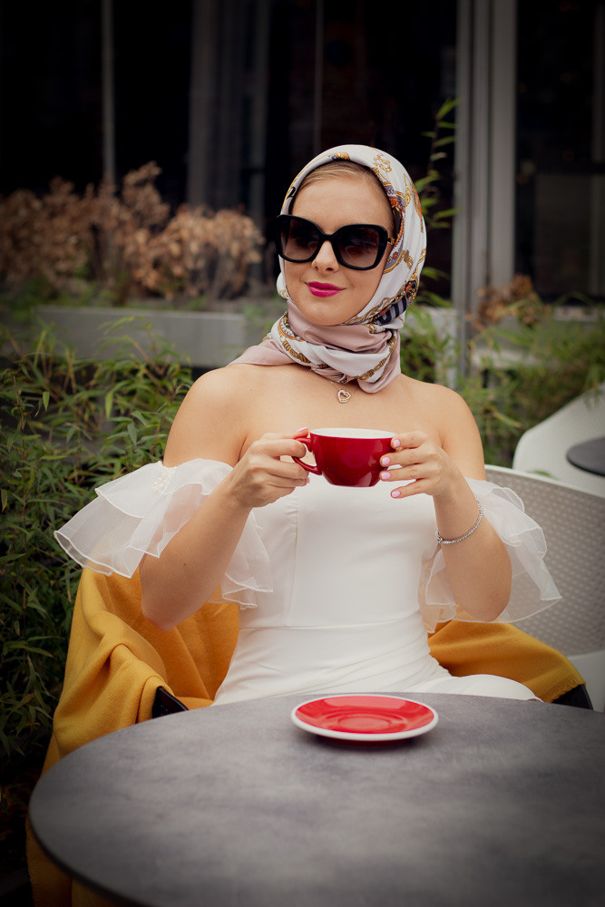 City walk with Yana. Family, Children and Business photographer in Belgium