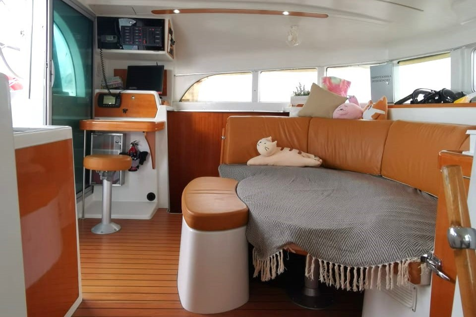 Катамаран Скарлетт о Хара Аренда Яхты в Сочи Яхтанаморе YACHTANAMORE