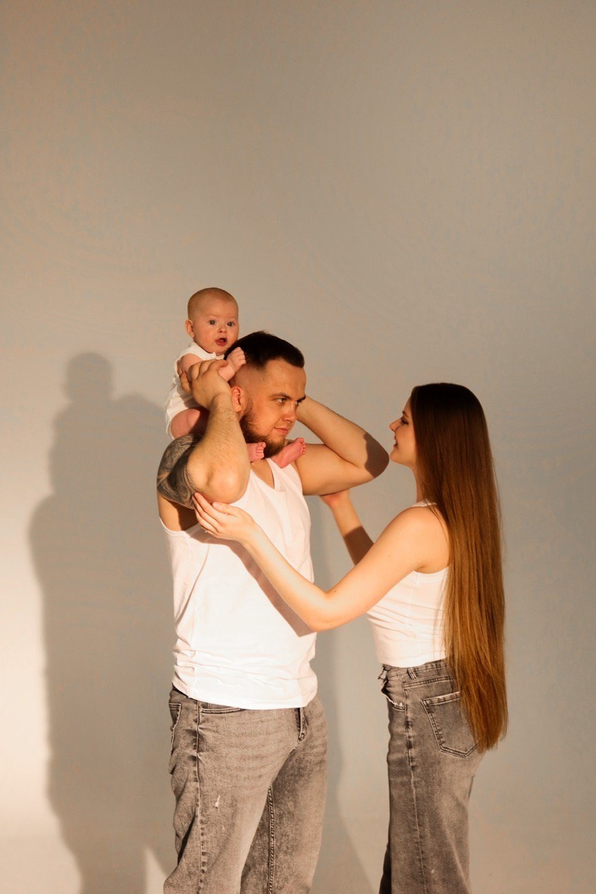 Alena & Evgeniy & Leon. Фотограф в Екатеринбурге Виктория Ткаченко