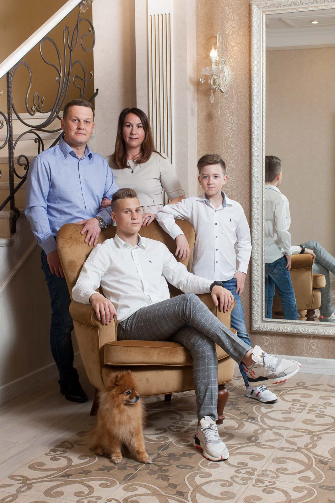 Фотосессия семейная в доме