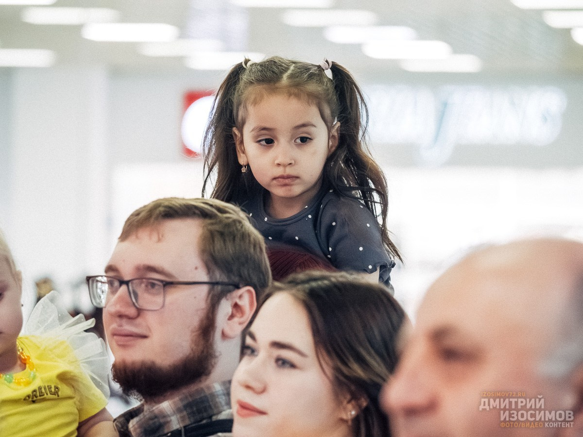 Открытие фотовыставки «Папа в кадре»