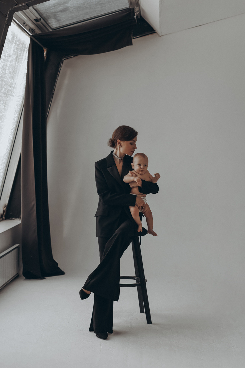 Фотосессия материнства. Студийная и домашняя съемка с детьми. Семейный и фотограф новорожденных в Санкт-Петербурге Ольга Руденко