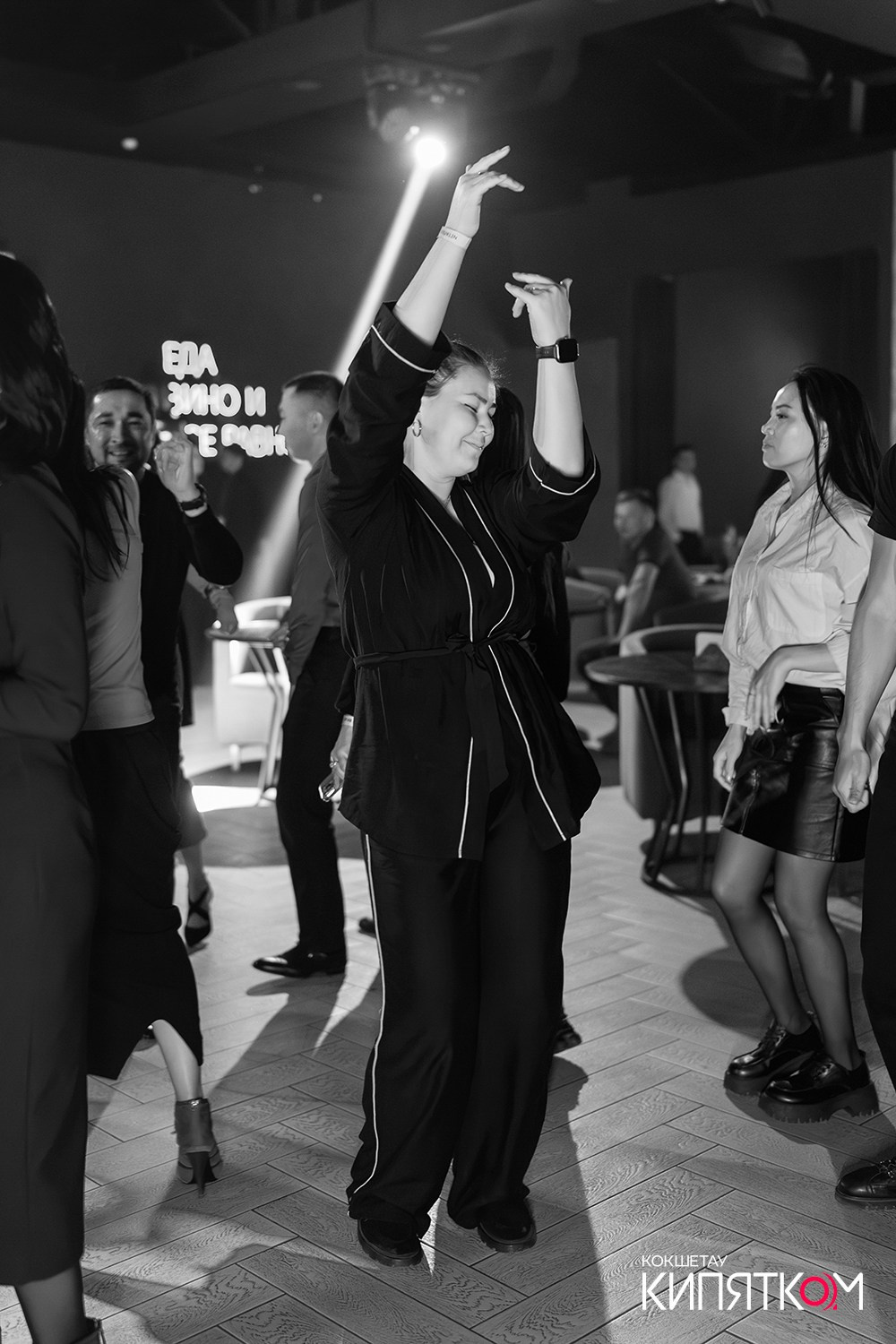 NE BRUKLIN. КИПЯТКОМ КОКШЕТАУ