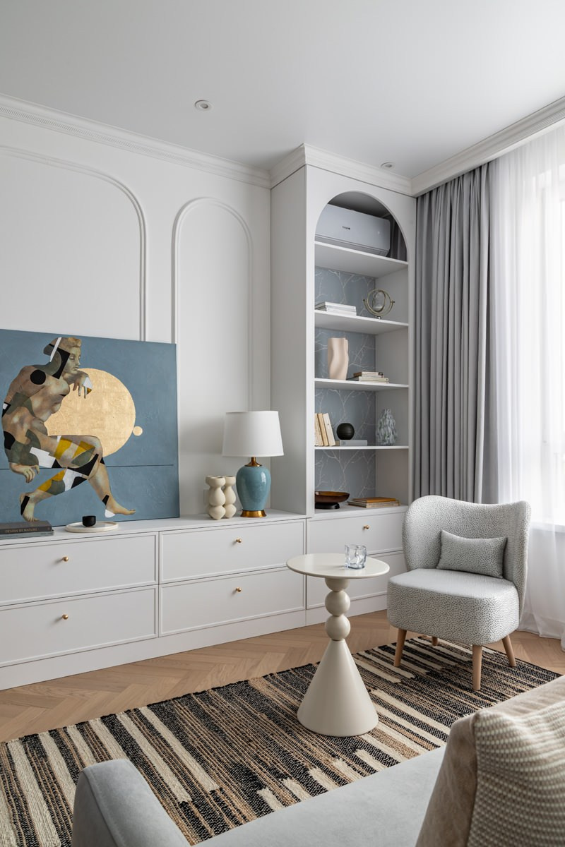 Фото. Художник-абстракционист Ольга Рикун. Москва