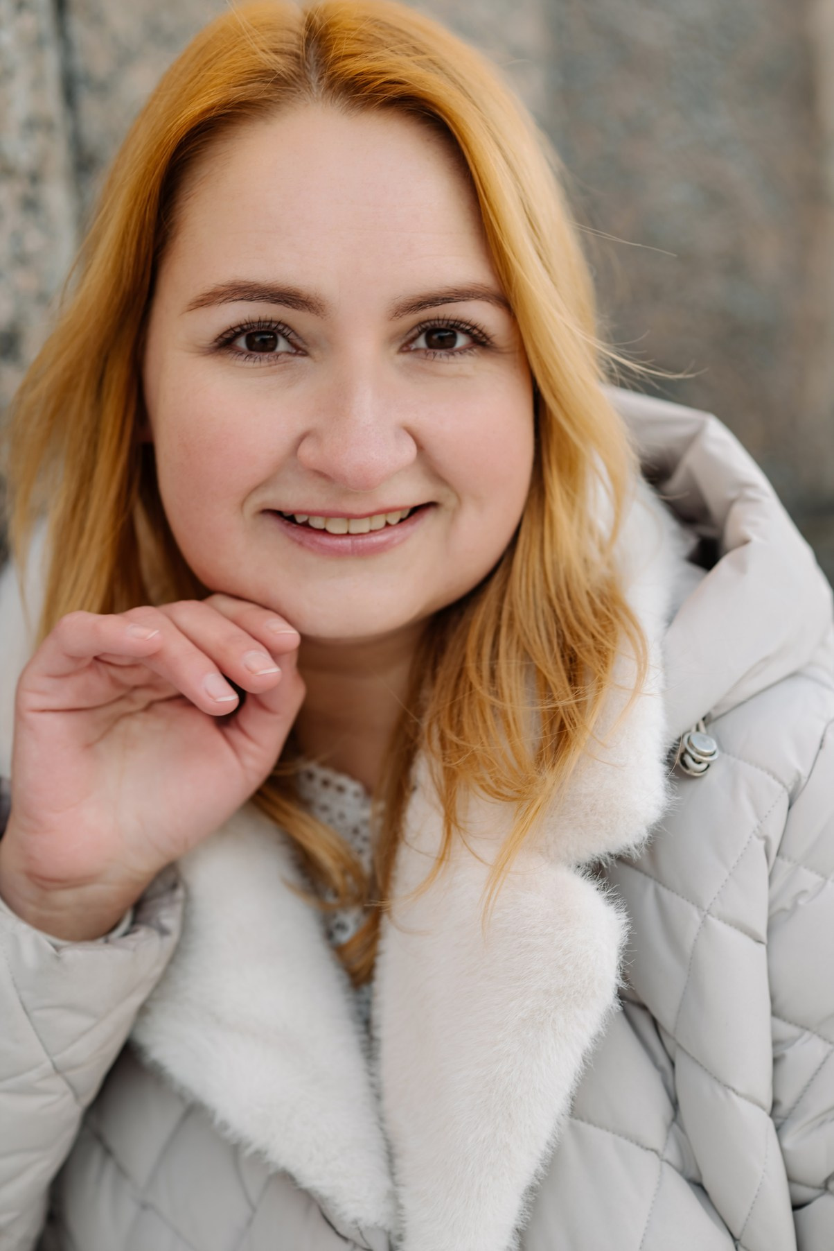 Прогулка с цветами по улицам и каналам. Свадебный и семейный фотограф в Санкт-Петербурге Елена Худякова