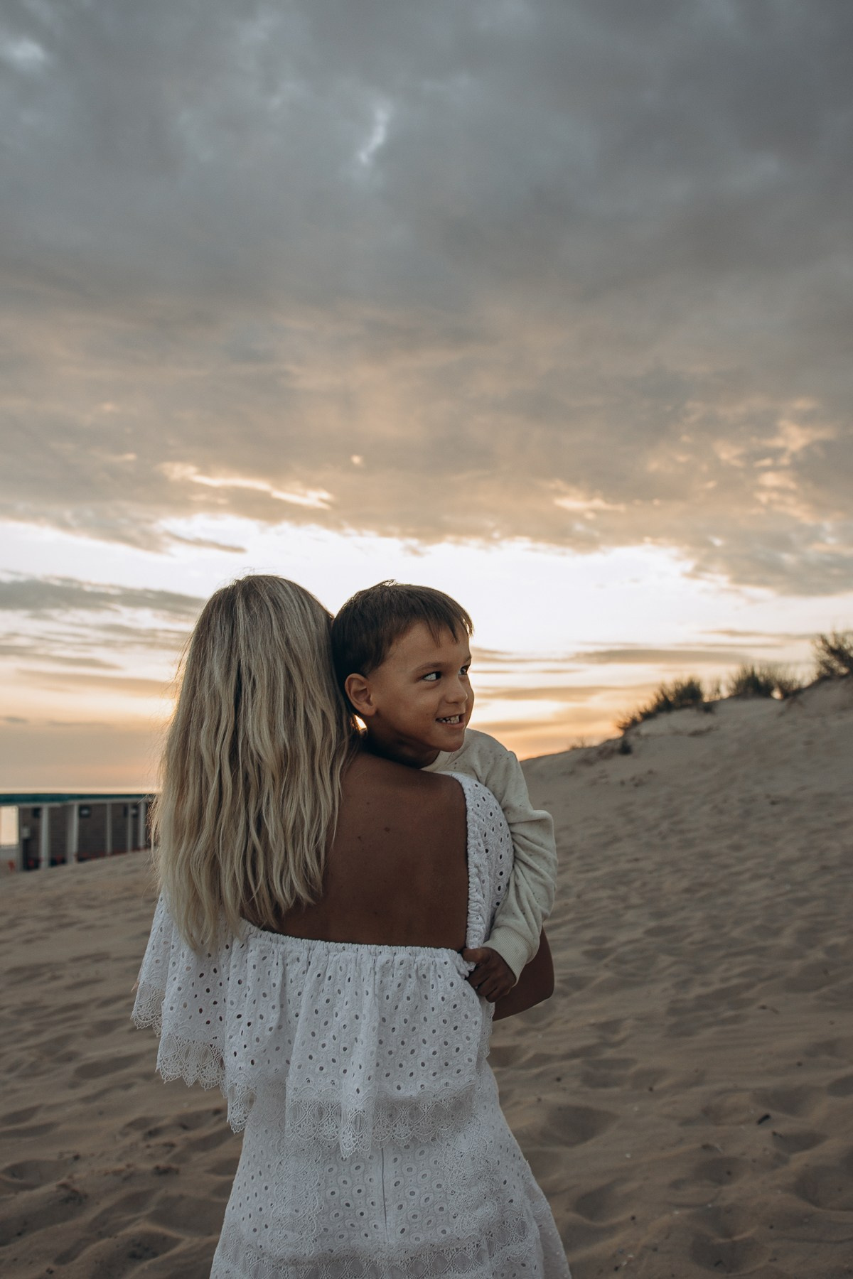 Наташа, Степан, Вика и Максим — на память о синем море и теплом песке. Семейный фотограф Новороссийск, Анапа, Геленджик — Юлия Давыдова