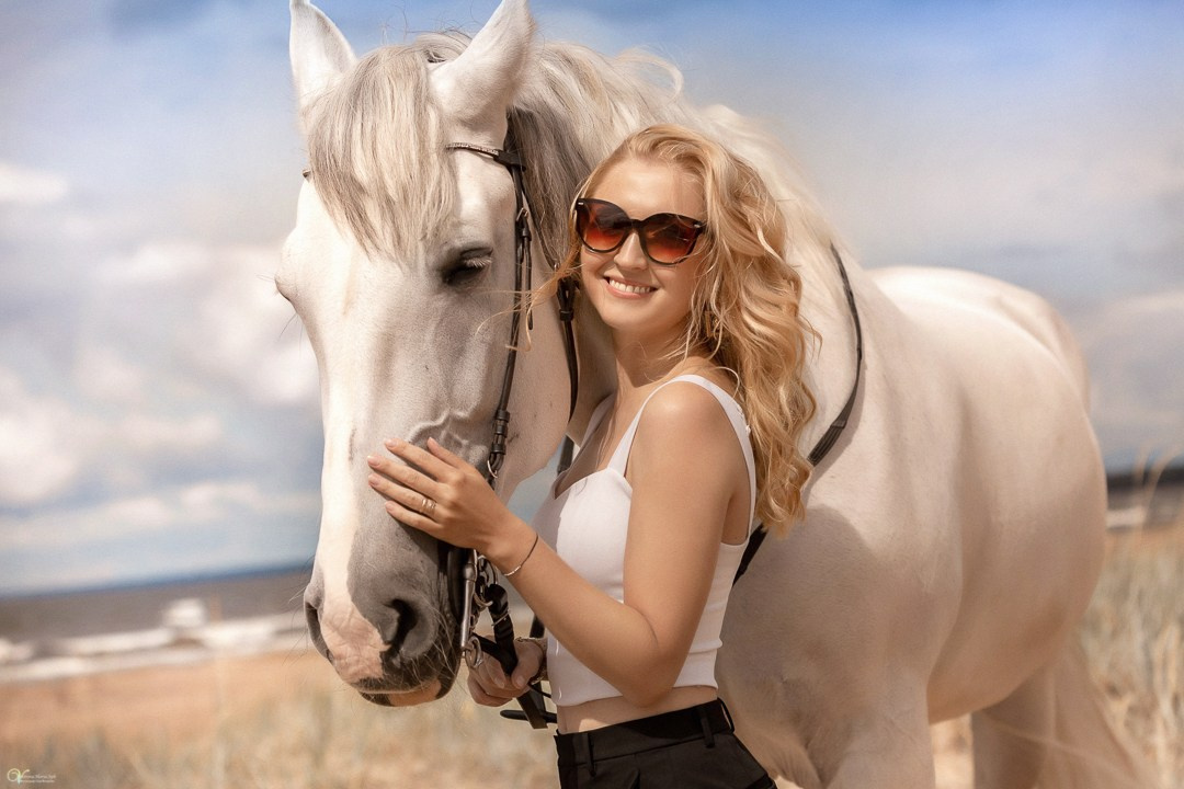 Фотосессии с лошадьми летом. Фотограф женский и мужской портрет Санкт-Петербург