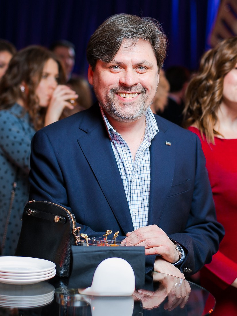 Фотосъемка новогоднего корпоратива Медипал. Репортажный фотограф Борис Геер