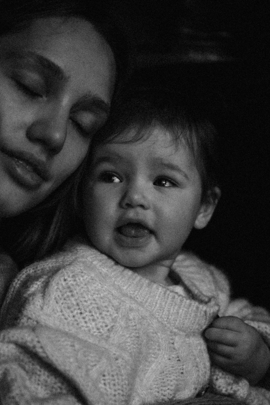 Мама и дочка домашняя фотосессия. Семейный фотограф в Казани Александра Киселева