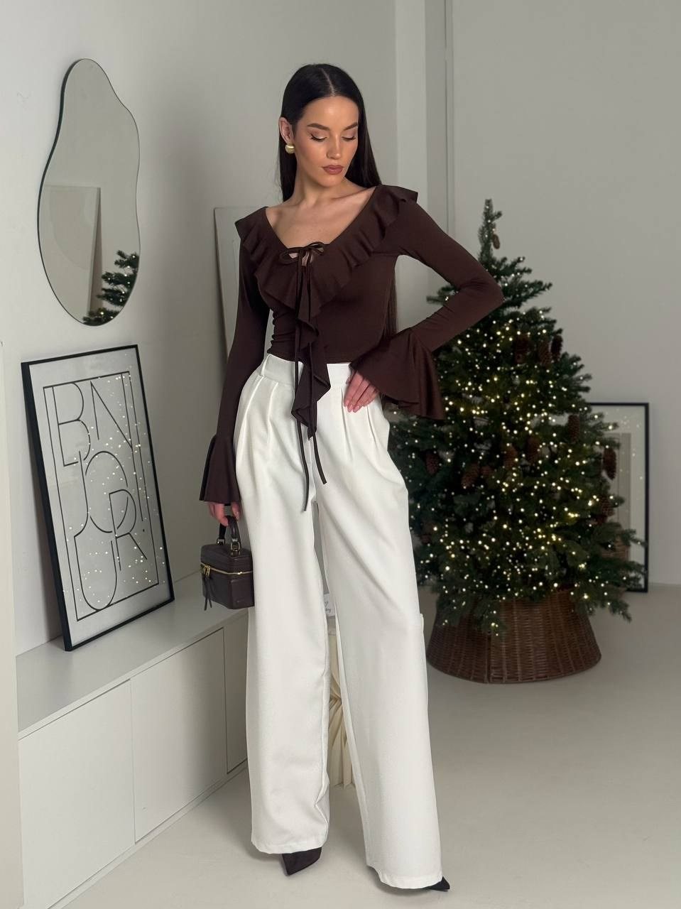 Валерия Р Размер S, Рост 174, Параметры: 88/60/90. LUNAPRO Дом стильных, сборных и индивидуальных съемок для брендов