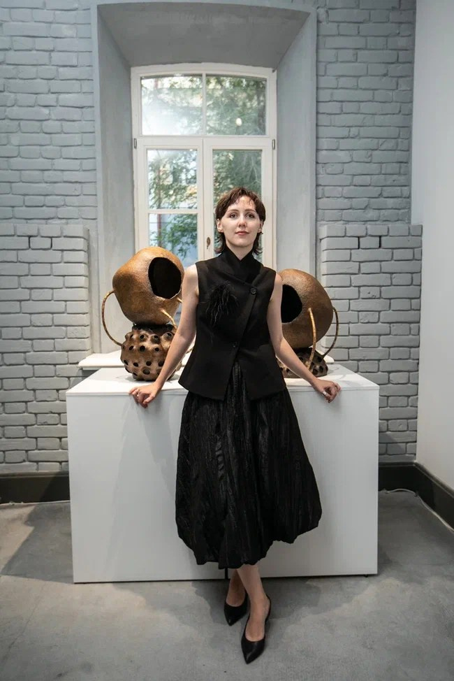 Музей современного искусства M'АРТ (Оренбург). ЕЛЕНА МЕШКОВА мультидисциплинарный художник