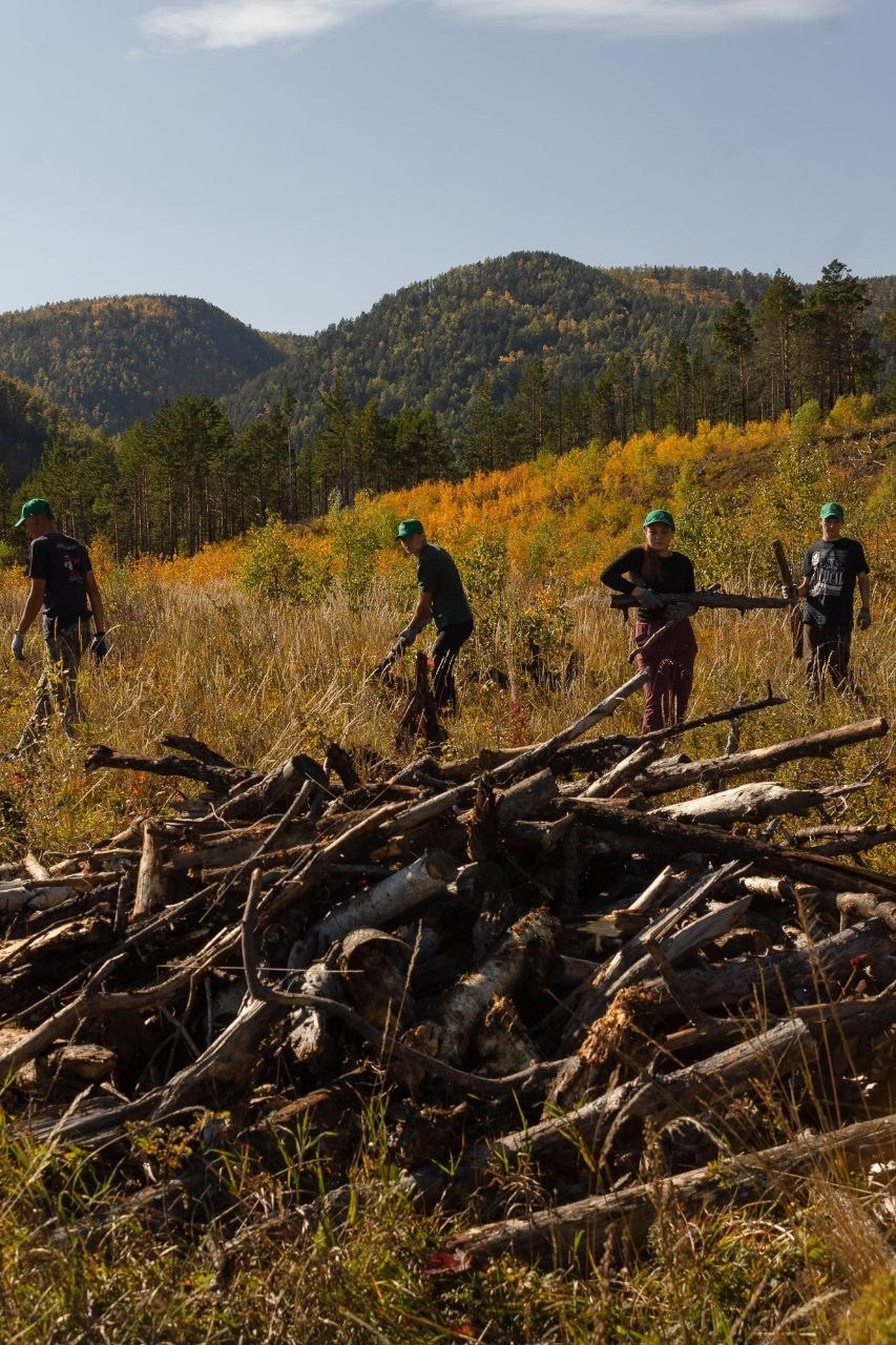 Международный лесоклиматический форум «Экосистема Байкала — 2025» / Подари Планете Жизнь / 5 дней. Борщевская Елизавета / фотограф Иркутск