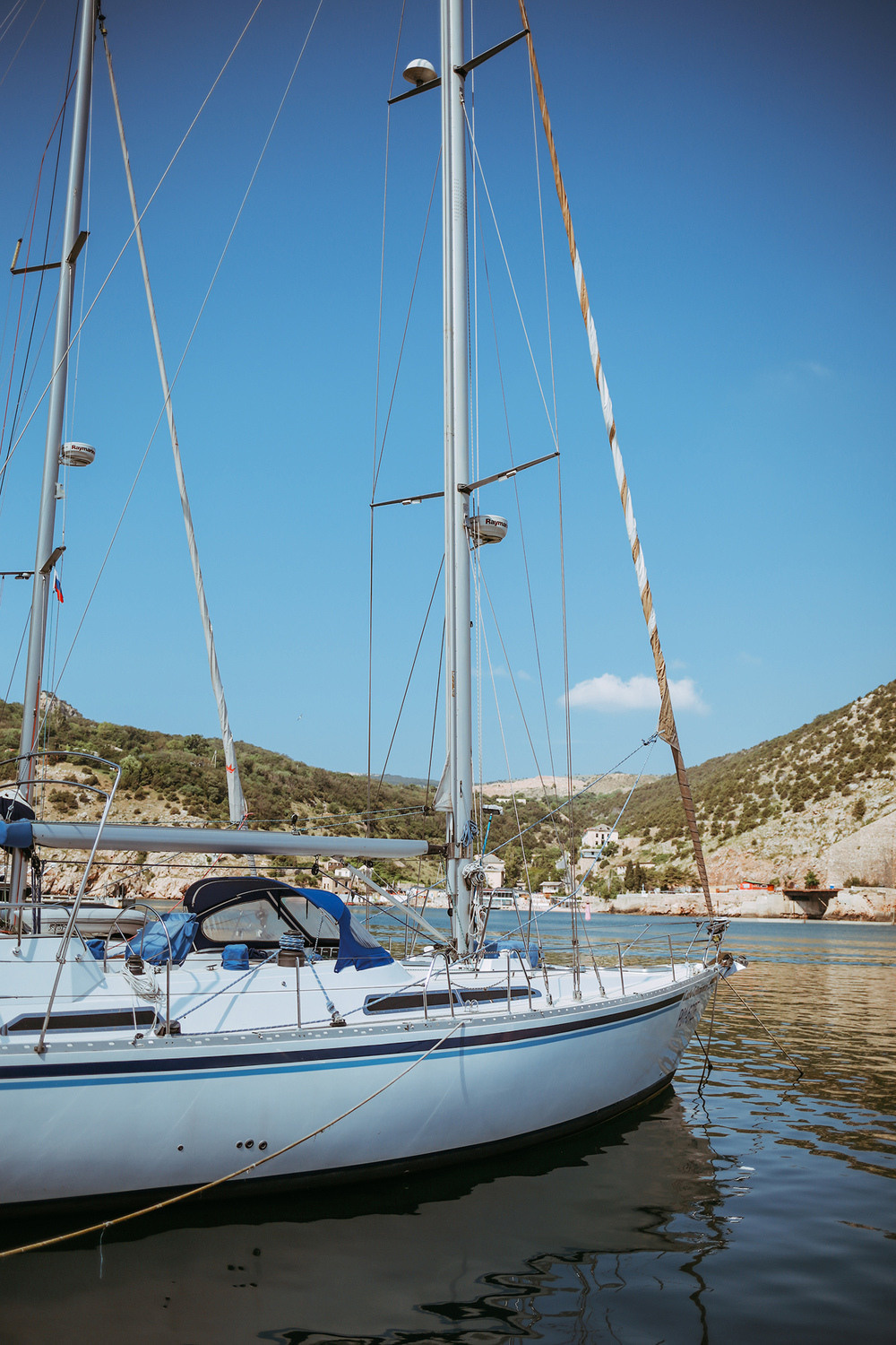 Юля в солнечной Балаклаве. Семейный фотограф в Москве Вера Гук