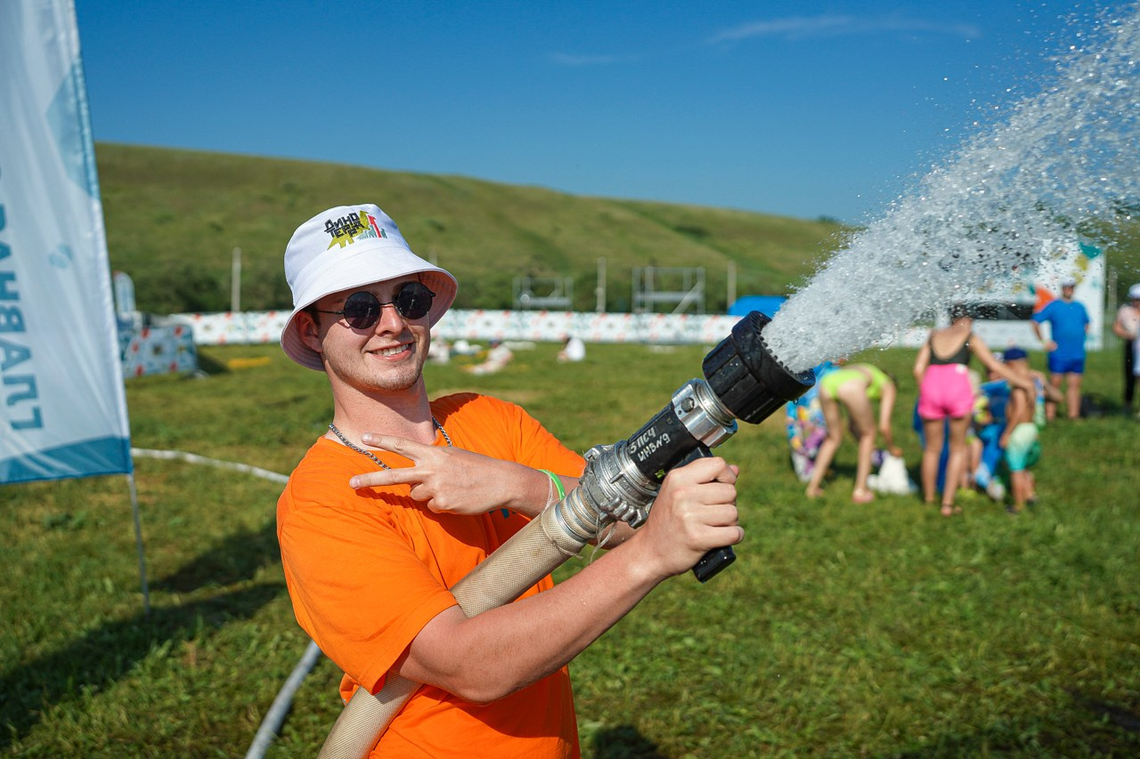 Динотерра 2024. #фотокаквкино | Фотографирую людей