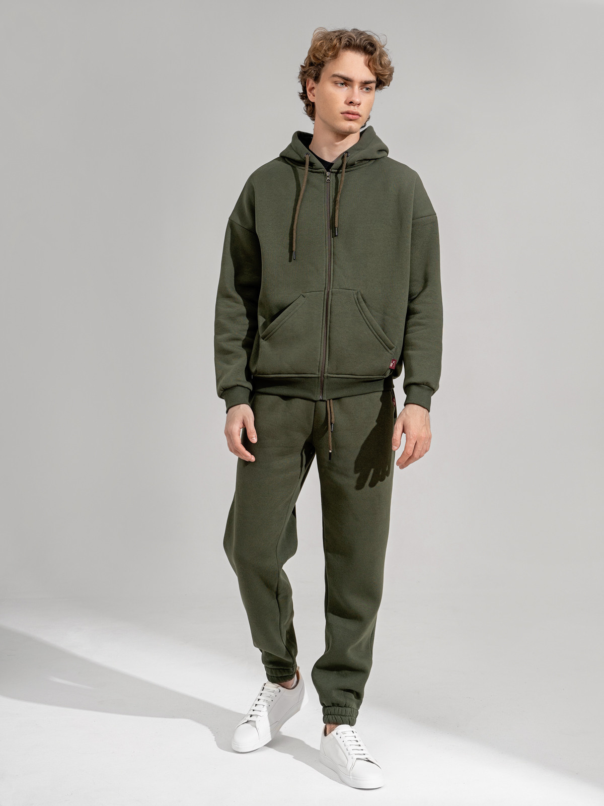 Каталожная / Фотограф Мария Каценюк / Москва. Фотограф Мария Каценюк