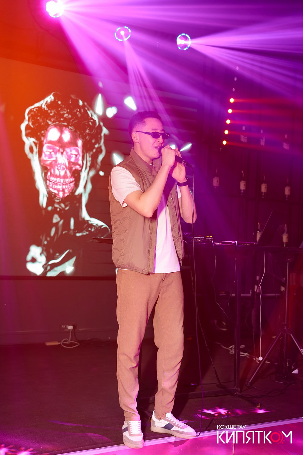 NE BRUKLIN. КИПЯТКОМ КОКШЕТАУ