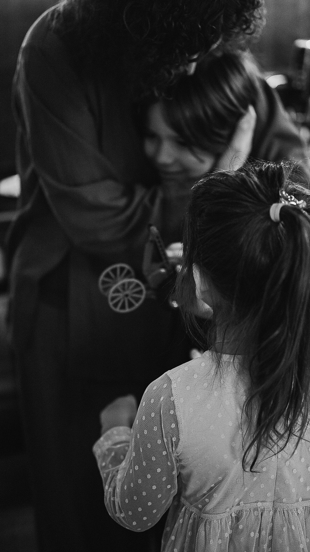 Семейное утро. Ксения, Михаил, Элиза, Даниэль. Семейный фотограф в Москве Дарья Пузикова