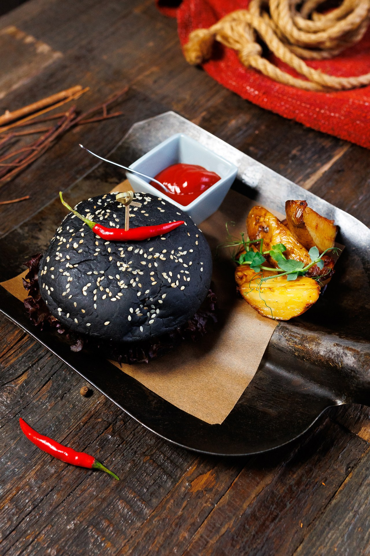 Костёр. Фотосъёмка для бизнеса — предметное фото, репортаж с мероприятий, портреты людей, съёмка интерьера и экстерьера