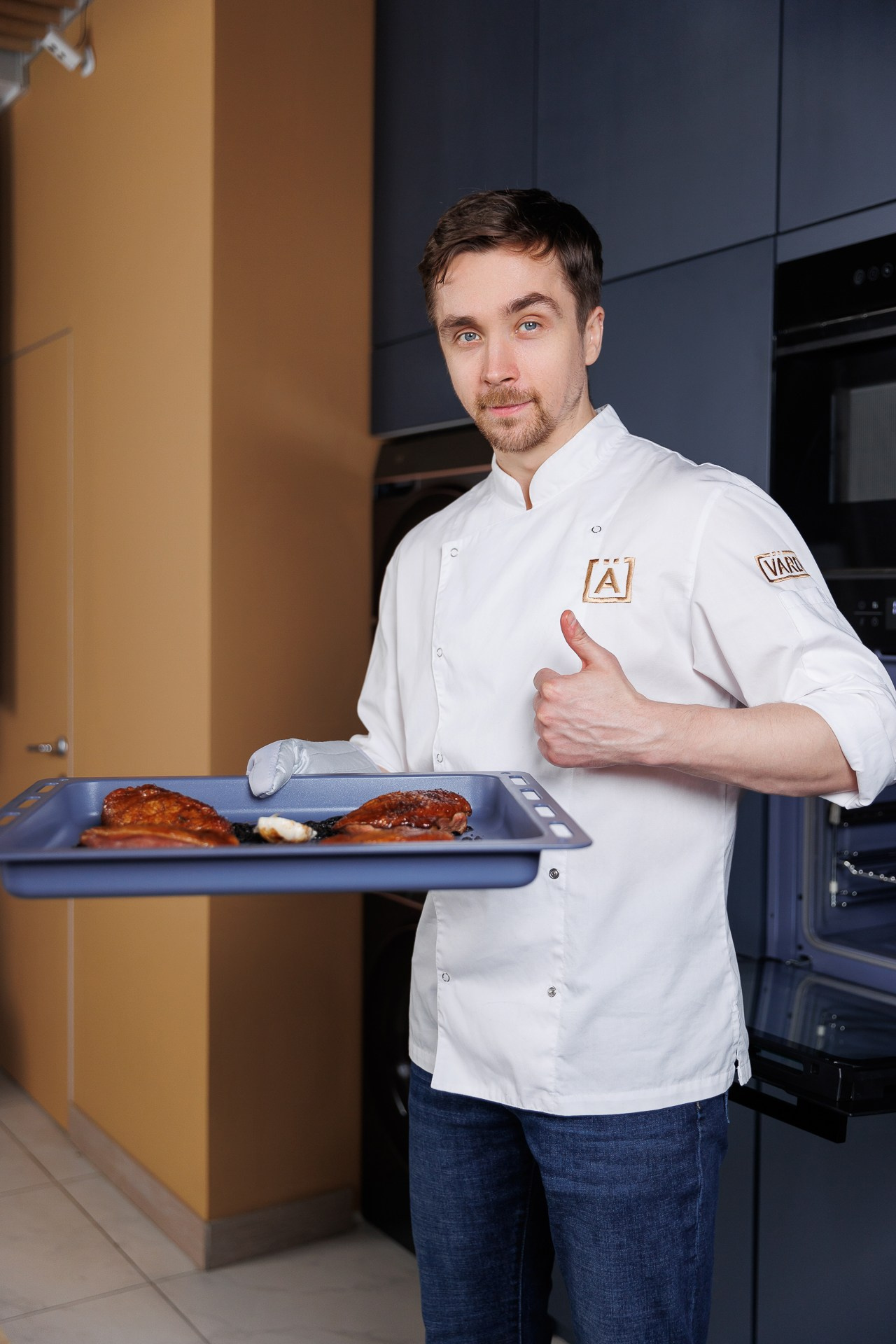 VARD. Фотосъёмка для бизнеса — предметное фото, репортаж с мероприятий, портреты людей, съёмка интерьера и экстерьера