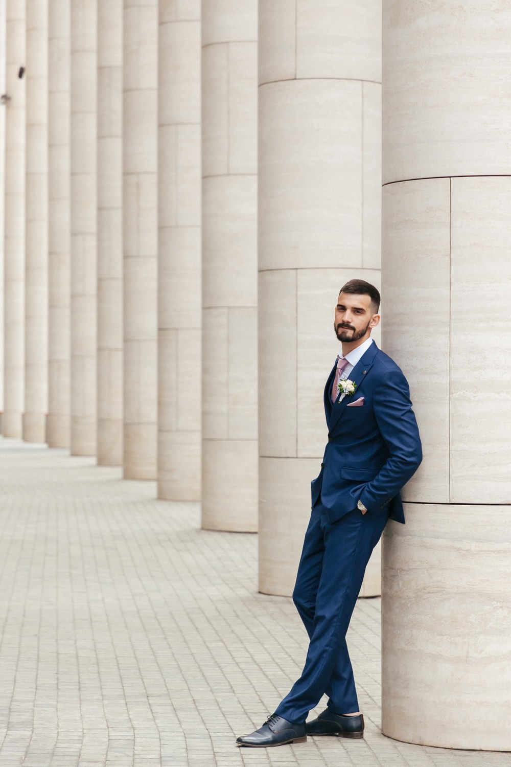 Свадебная фотопрогулка по СПб. Фотограф крещение венчание в Петербурге! Помогает подобрать храм и посоветовал душевного батюшку в СПб