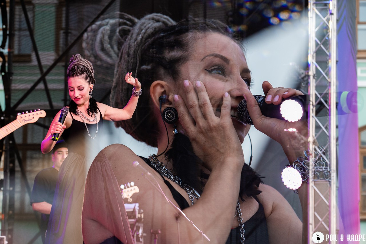 Мураками. «Двор Гостинки». 13.07.2023. Фотограф Тая Валюженич