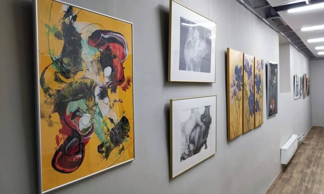 Выставка «КАМЕНЬ. НОЖНИЦЫ. БУМАГА». Ассоциация художников монументалистов г. Москва