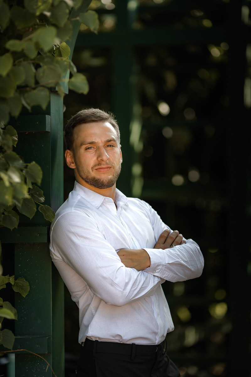 Свадебная фотосессия на улице. Свадебный фотограф в Санкт-Петербурге Антон Владимиров