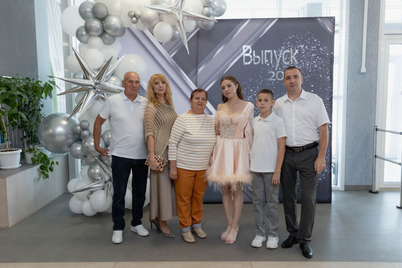 Выпускной 11 класс 2024. Свадебный семейный фотограф Костырина Светлана