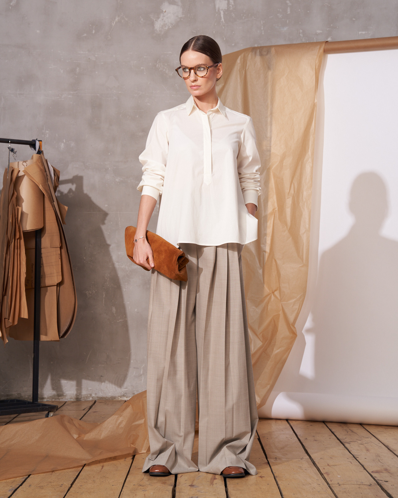 Лукбук handmade бренда одежды, который шьет на заказ