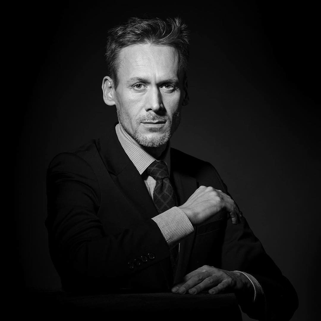 Мужской портрет. Профессиональная фотосъемка для бизнеса и личного бренда в Москве