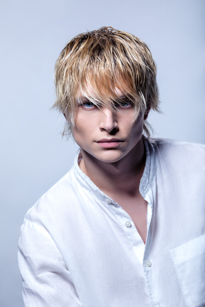 Краска для волос Estel. Профессиональная фотосъемка для бизнеса и личного бренда в Москве